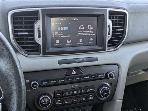 Used 2019 Kia Sportage LX w/ LX Popular Package image 14