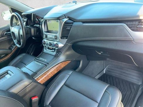 Used 2020 Chevrolet Suburban Premier w/ Max Trailering Package image 21