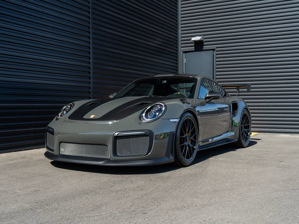 Certified 2018 Porsche 911 GT2 RS RWD image 1