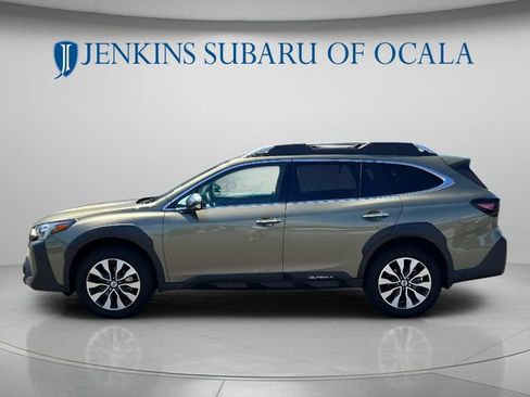 Used 2025 Subaru Outback Touring w/ Popular Package #2 AWD/4WD image 6