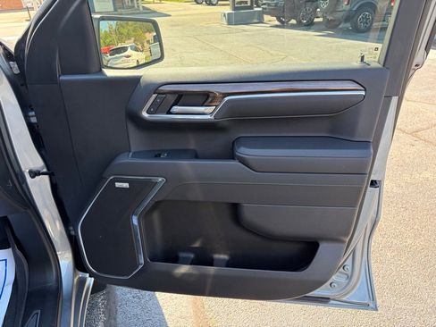 Used 2023 Chevrolet Silverado 1500 RST w/ Convenience Package II image 11