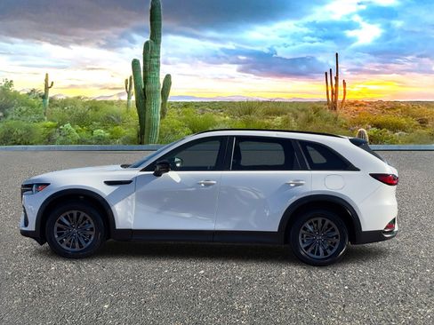 Used 2025 MAZDA CX-70 3.3 Turbo w/ Preferred Package image 3