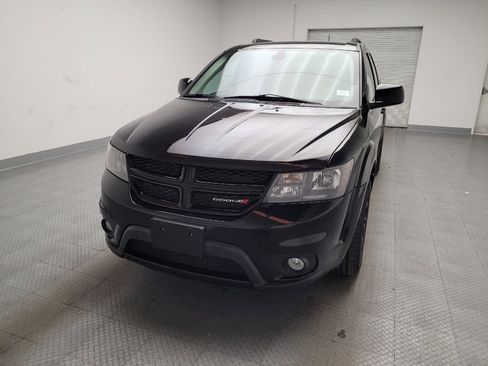 Used 2019 Dodge Journey SE w/ Blacktop Package image 15