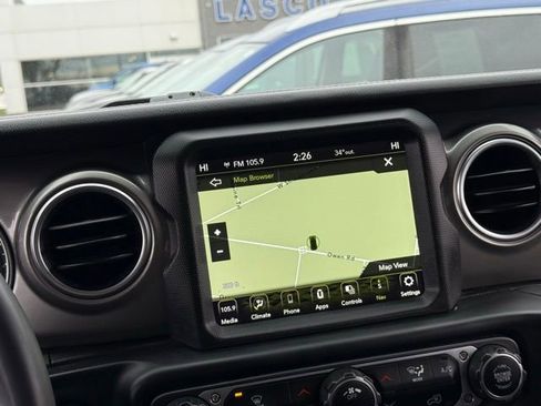 Used 2023 Jeep Wrangler Sahara image 6