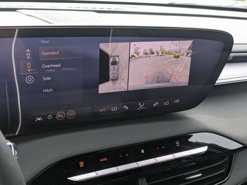 New 2026 Buick Enclave Sport Touring w/ Power Package FWD image 24