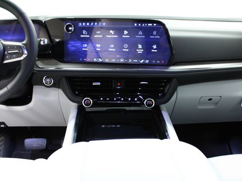 New 2025 Chevrolet Tahoe Premier image 19