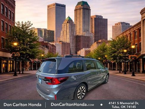 New 2026 Honda Odyssey EX-L image 4