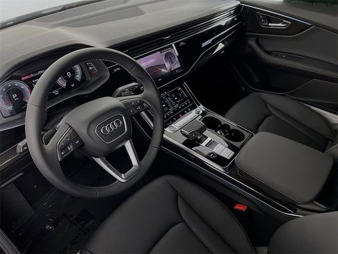 New 2026 Audi Q8 Premium Plus image 9