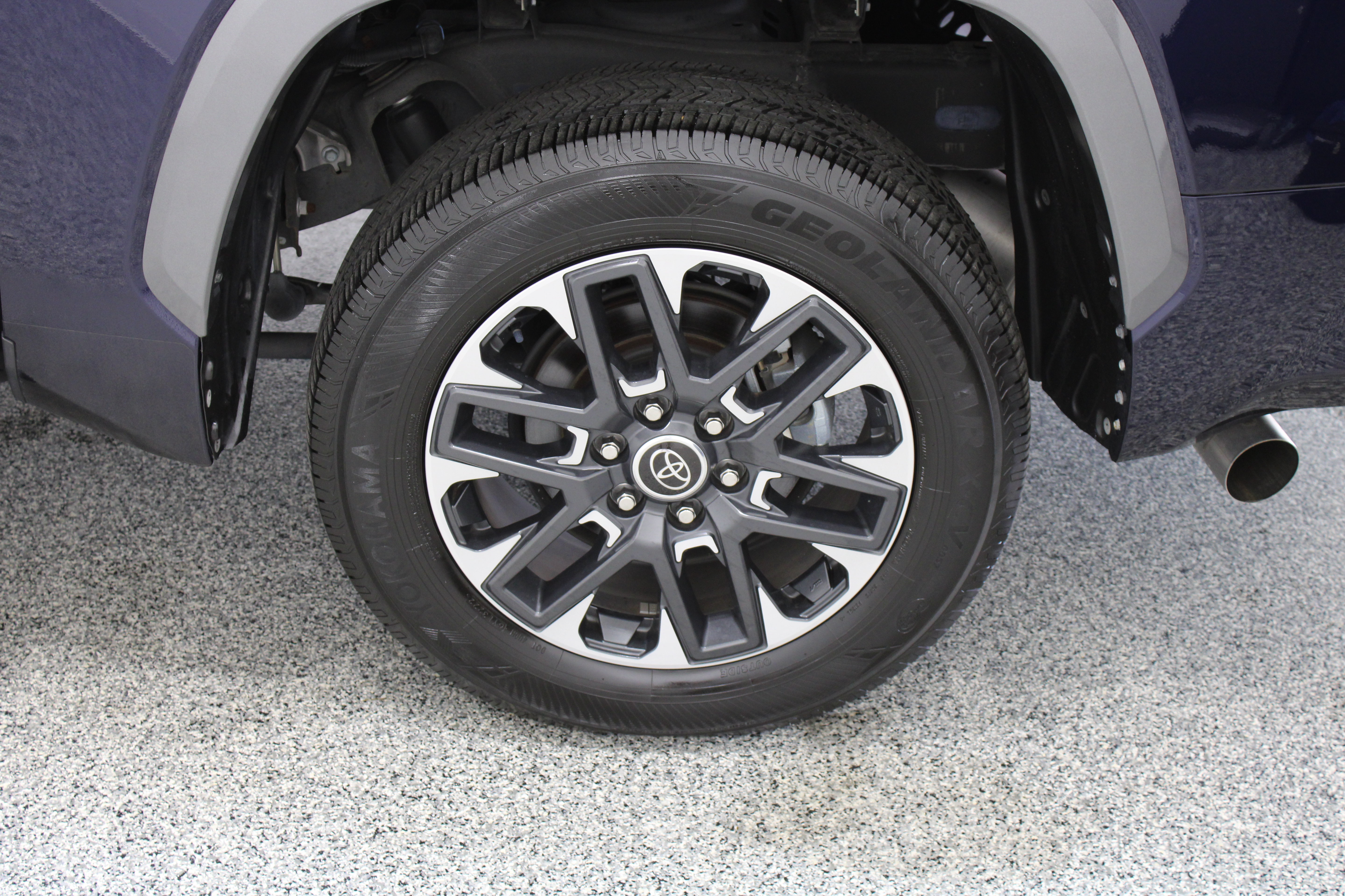 Used 2023 Toyota Tundra Limited RWD image 11