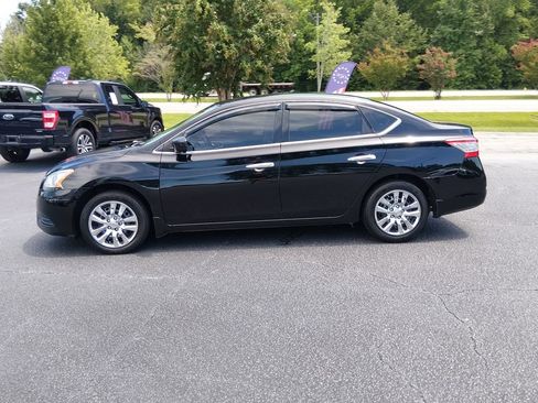Used 2015 Nissan Sentra S FWD image 7