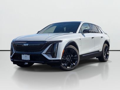 New 2027 Cadillac Lyriq Signature Sport w/ LPO, ONYX Package