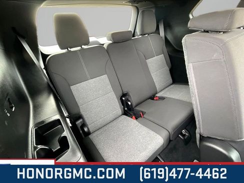 Used 2025 GMC Acadia Elevation image 26