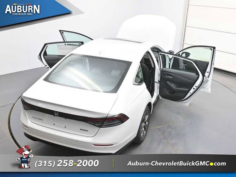 Used 2022 Chevrolet Silverado 1500 RST w/ All Star Edition Plus AWD/4WD image 39