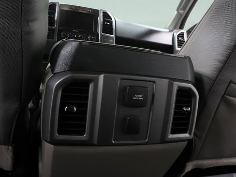 Used 2015 Ford F150 XLT w/ Equipment Group 302A Luxury image 25