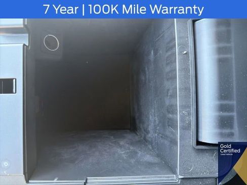 Used 2023 Ford Explorer XLT w/ Equipment Group 202A AWD/4WD image 45