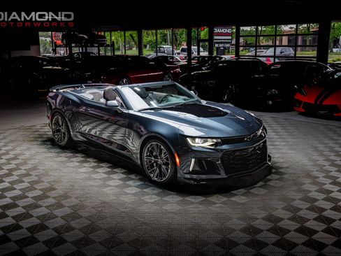 Used 2023 Chevrolet Camaro ZL1 RWD image 77