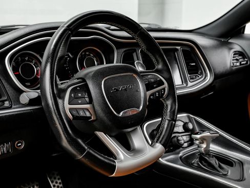 Used 2015 Dodge Challenger SRT w/ Technology Group RWD image 23