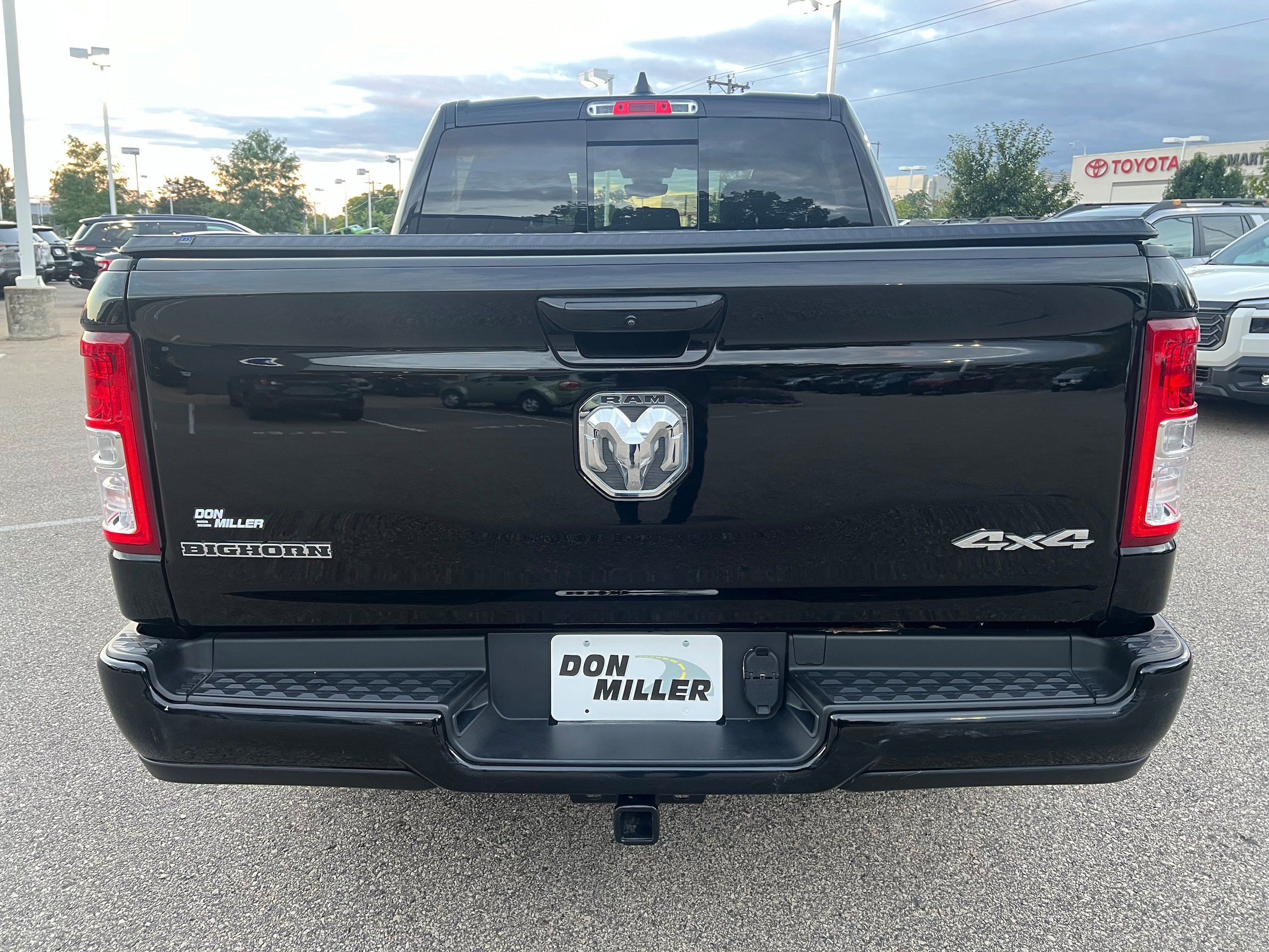 Used 2022 RAM 1500 Big Horn AWD/4WD image 6