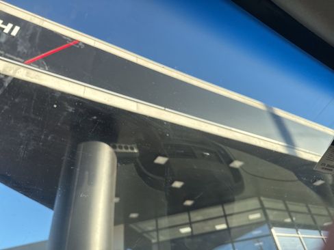 Used 2014 Chevrolet Sonic LS image 10