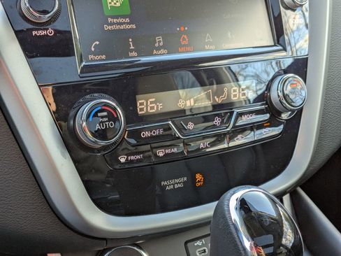 Used 2020 Nissan Murano SL w/ Moonroof Package image 19