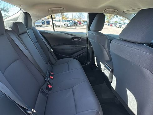 Certified 2025 Toyota Corolla LE image 40