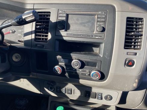 Used 2013 Nissan NV 3500 SL w/ Technology Pkg image 3