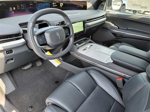 New 2025 Lincoln Navigator Reserve w/ Jet Appearance Package image 18