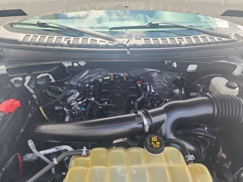 Used 2021 Ford Expedition Limited RWD image 38