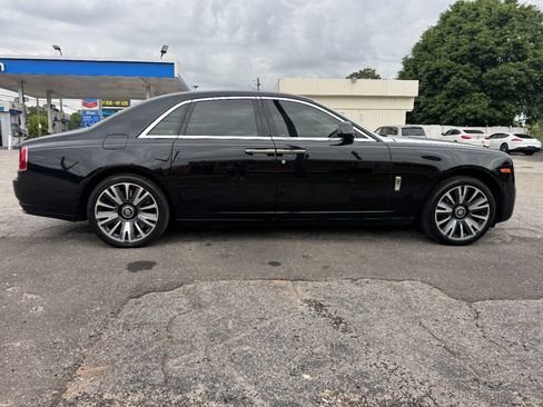 Used 2019 Rolls-Royce Ghost RWD image 6