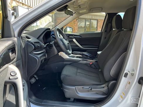 Used 2024 Mitsubishi Eclipse Cross ES image 17