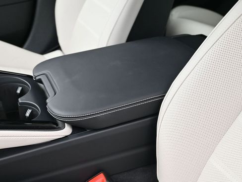 New 2026 Porsche Panamera 4 image 21