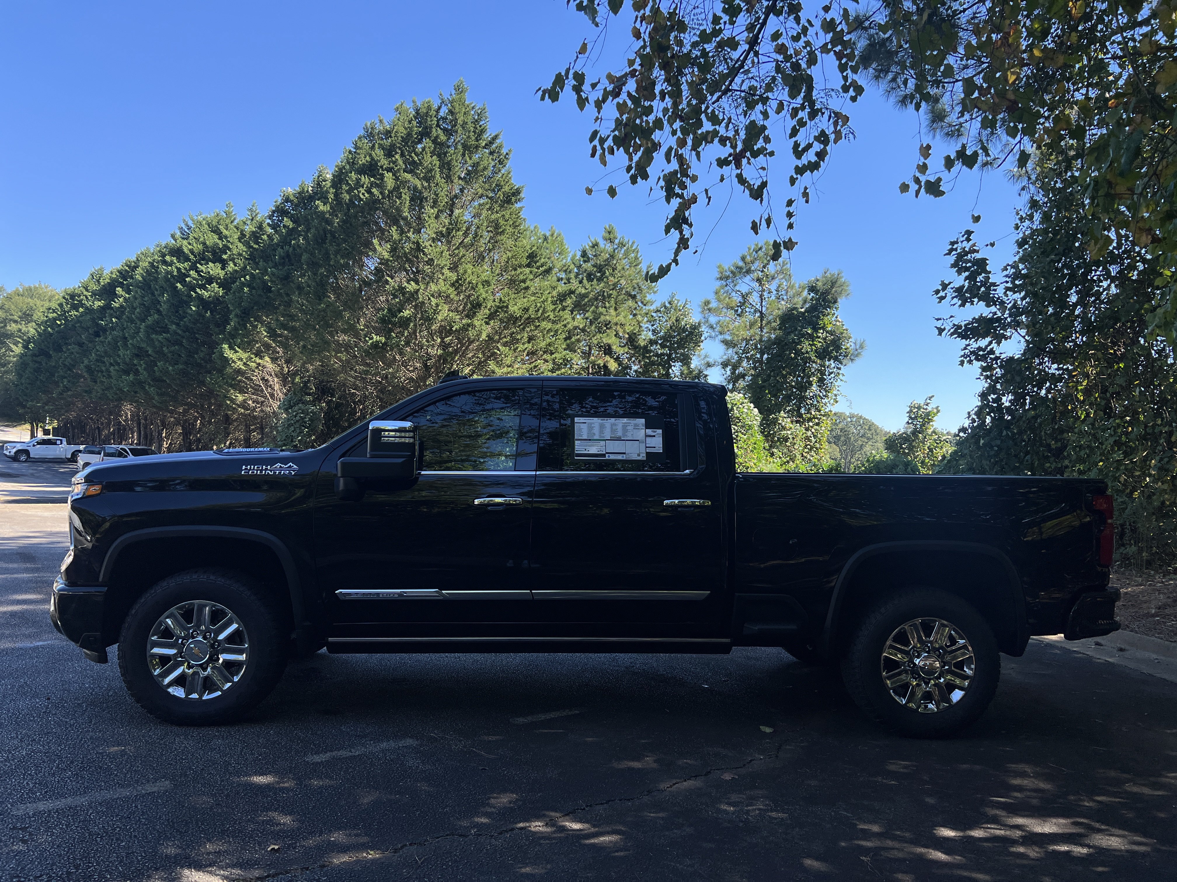 New 2026 Chevrolet Silverado 2500 High Country w/ High Country Premium Package AWD/4WD image 5