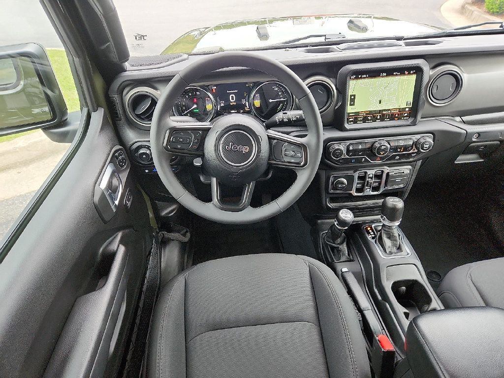 Used 2023 Jeep Wrangler Unlimited w/ Cold Weather Group AWD/4WD image 11
