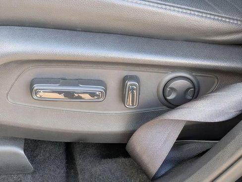 Used 2025 Honda CR-V EX-L image 13