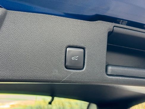 Used 2023 Ford Escape Active w/ Tech Pack #1 image 17