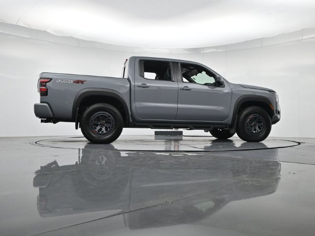 Used 2025 Nissan Frontier PRO-4X AWD/4WD image 34
