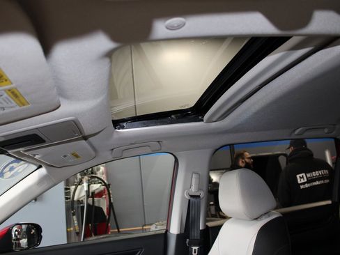 Used 2025 Honda CR-V EX image 39