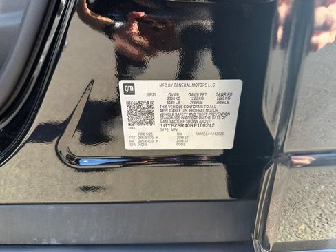 Used 2024 Cadillac XT4 Sport AWD/4WD image 36