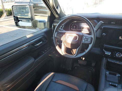 Used 2025 GMC Sierra 2500 AT4 w/ AT4 Premium Plus Package image 61