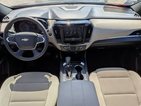 Used 2022 Chevrolet Traverse LS FWD image 28