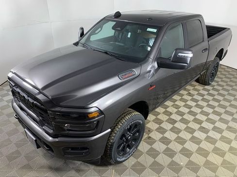 New 2026 RAM 2500 Big Horn AWD/4WD image 7