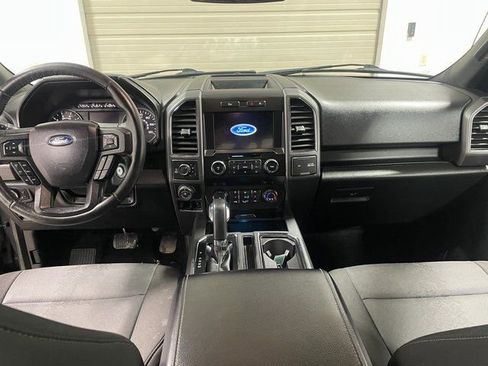 Used 2019 Ford F150 XLT w/ Equipment Group 302A Luxury image 16