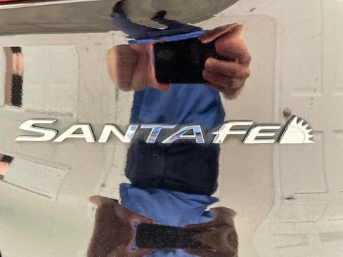 Used 2022 Hyundai Santa Fe Limited AWD/4WD image 25