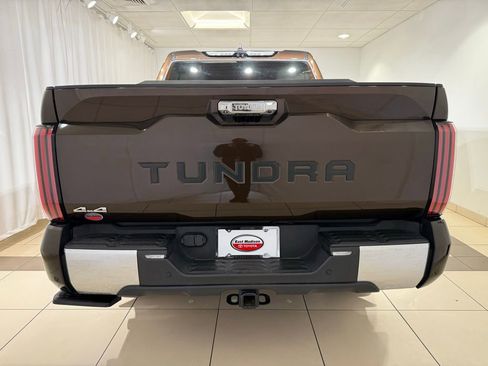 Used 2025 Toyota Tundra Limited AWD/4WD image 3