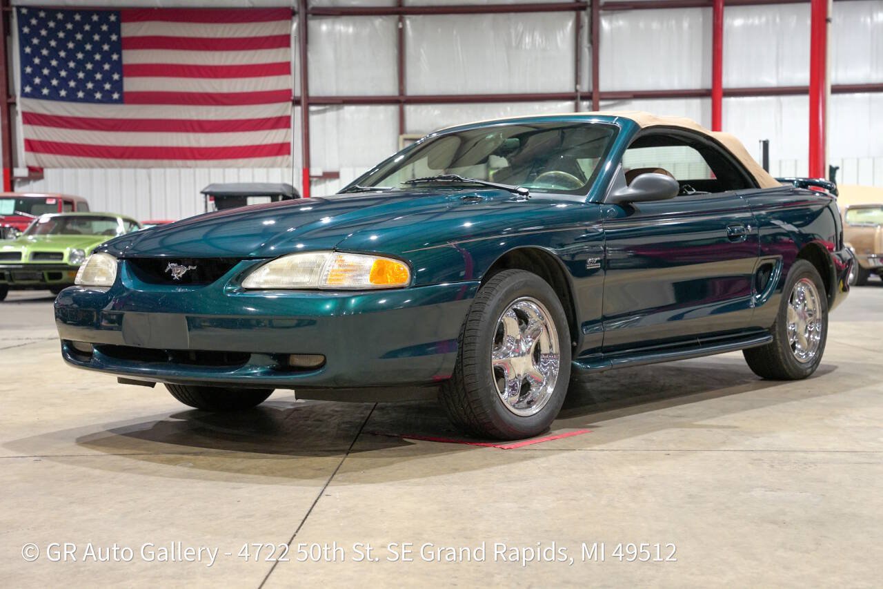 Used 1994 Ford Mustang GT RWD image 20