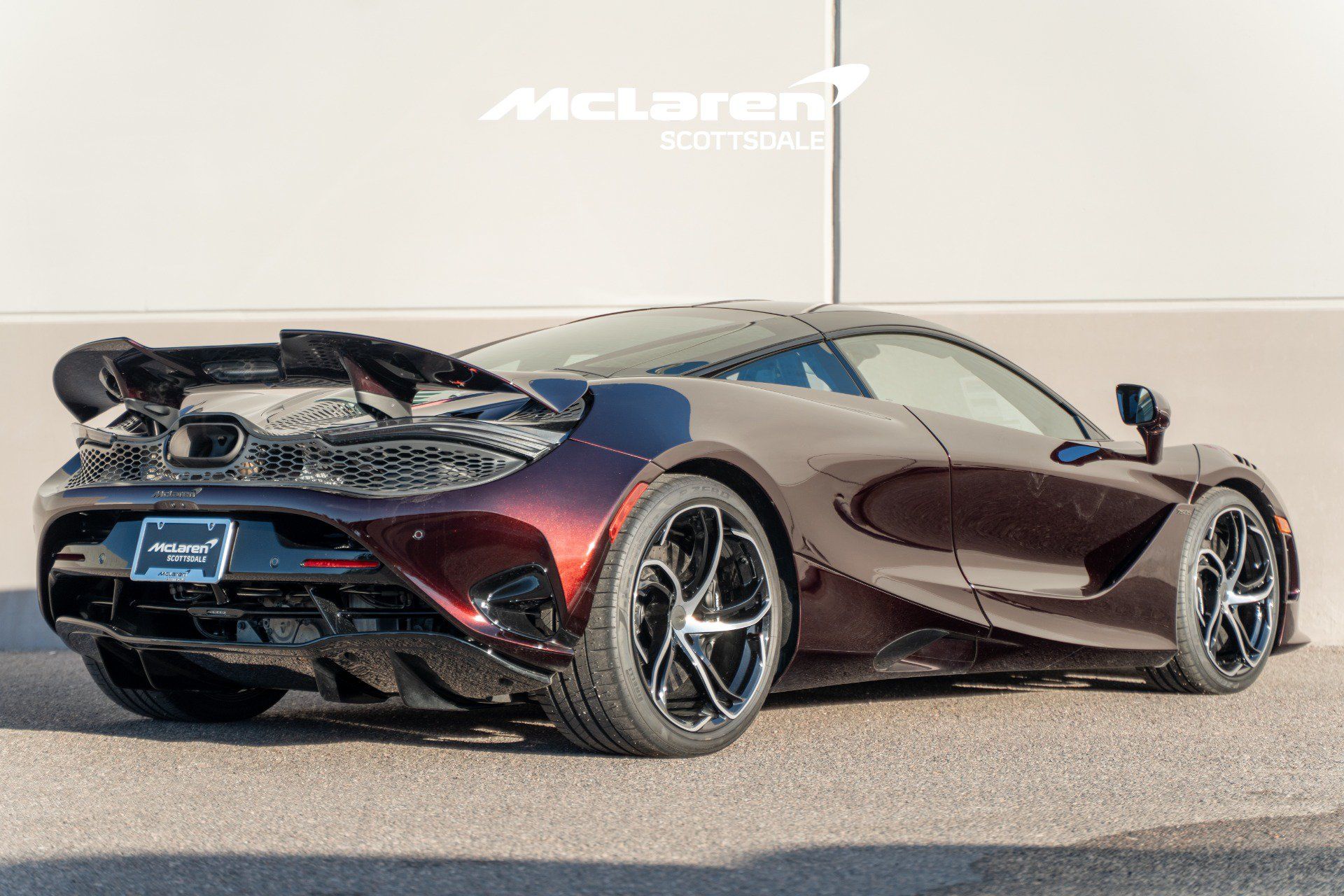 Used 2025 McLaren 750S RWD image 7
