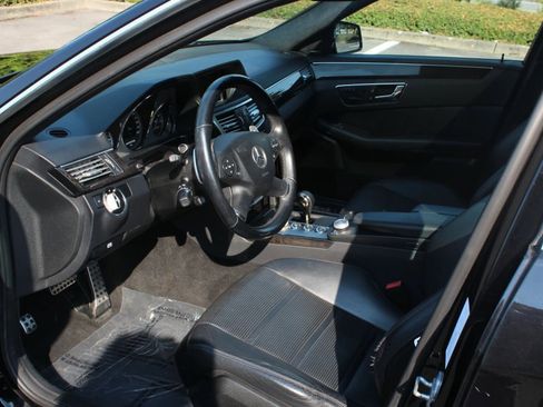 Used 2010 Mercedes-Benz E 63 AMG Sedan image 15