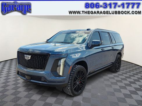 Used 2025 Cadillac Escalade ESV Sport Platinum AWD/4WD image 1
