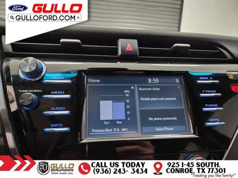 Used 2018 Toyota Camry XSE image 26