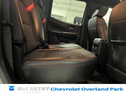 Used 2023 Chevrolet Colorado Z71 w/ Z71 Convenience Package 2 AWD/4WD image 26